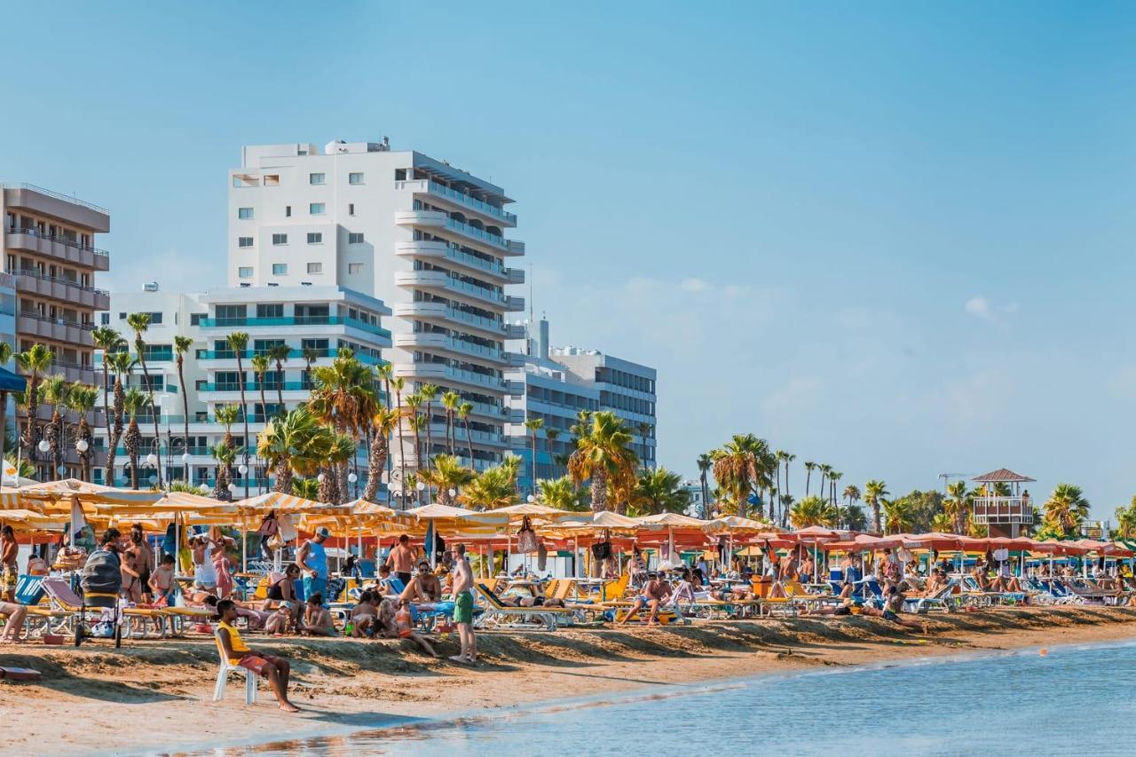 Sunorama Waterfront Apartment Larnaca Exterior foto